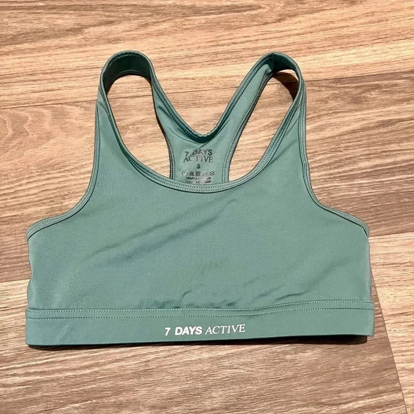 7 Days Active Athletic/Workout Bra - Picture 1 of 3